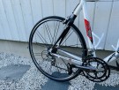 Brukt landeveissykkel TREK 2100 - XL 58cm thumbnail